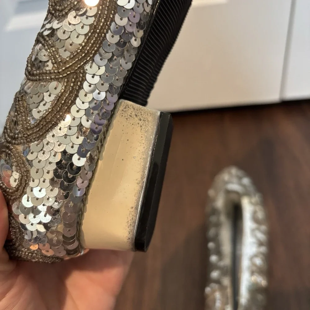 Dolce by‎ Pierre Sz 9.5 Womens Flata Silver Sequin Party Glitter Clubwear